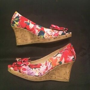 Dexflex Comfort Cate Print Wedge Heel Size9